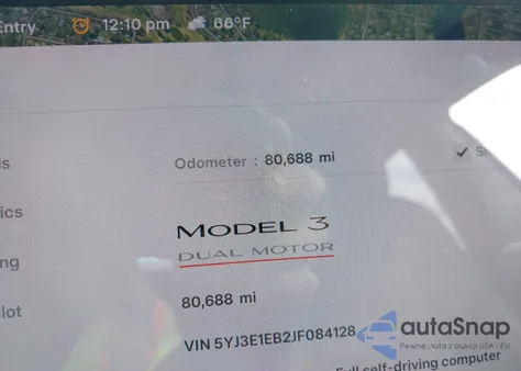 2018 Tesla Model 3 Long Range/Performance z USA, uszkodzony, nr VIN 5YJ3E1EB2JF084128